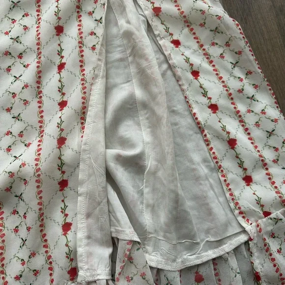 With Jean Cottagecore White Empire Waist Floral Midi Dress - Picture 10 of 13